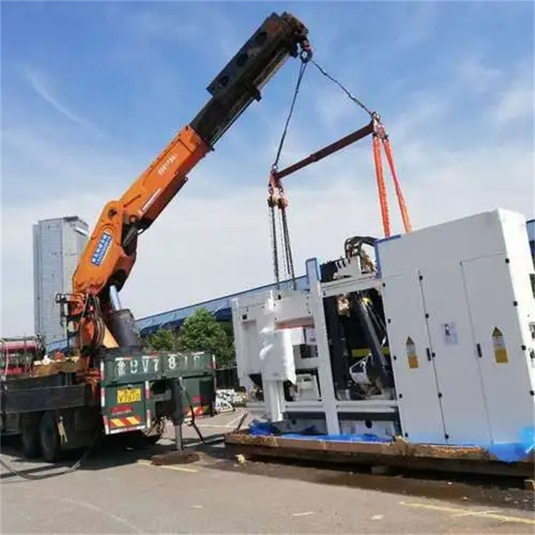 防城附近小吊车联系方式|8-16吨|本地及时服务