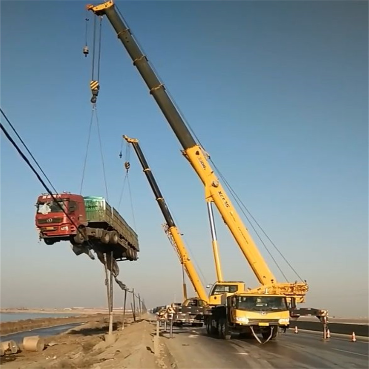 防城汽车吊车救援多少钱