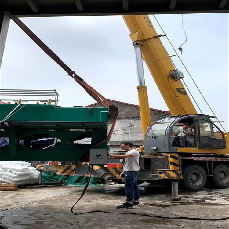 防城大吨位吊车租赁应急保障方案|化解突发吊装需求难题